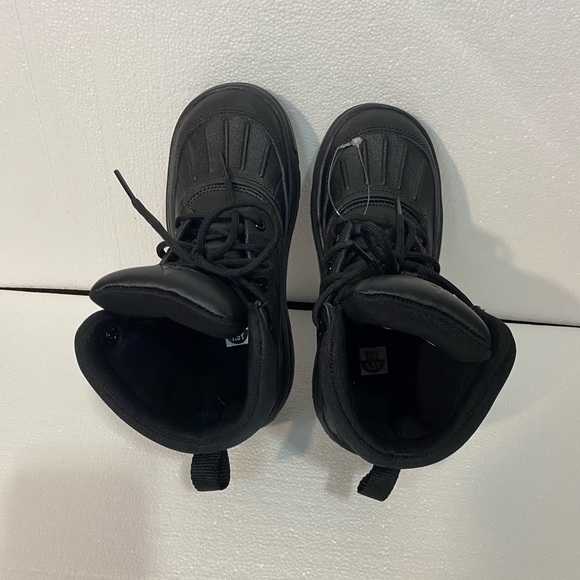 Nike Black High-Top Sneakers SZ 1.5Y - Picture 4 of 6